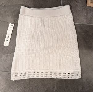 Aqua White Girls' Crochet Skirt - Medium 9-10
